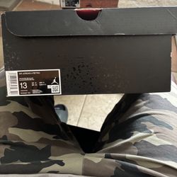 RETRO 4 Red Cement Sz 13 RE: 2023 SNIPES $200 