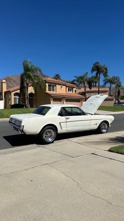 Ford mustang 1965