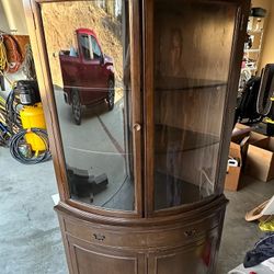 China/Liquor Cabinet(Dovetail Drawers)