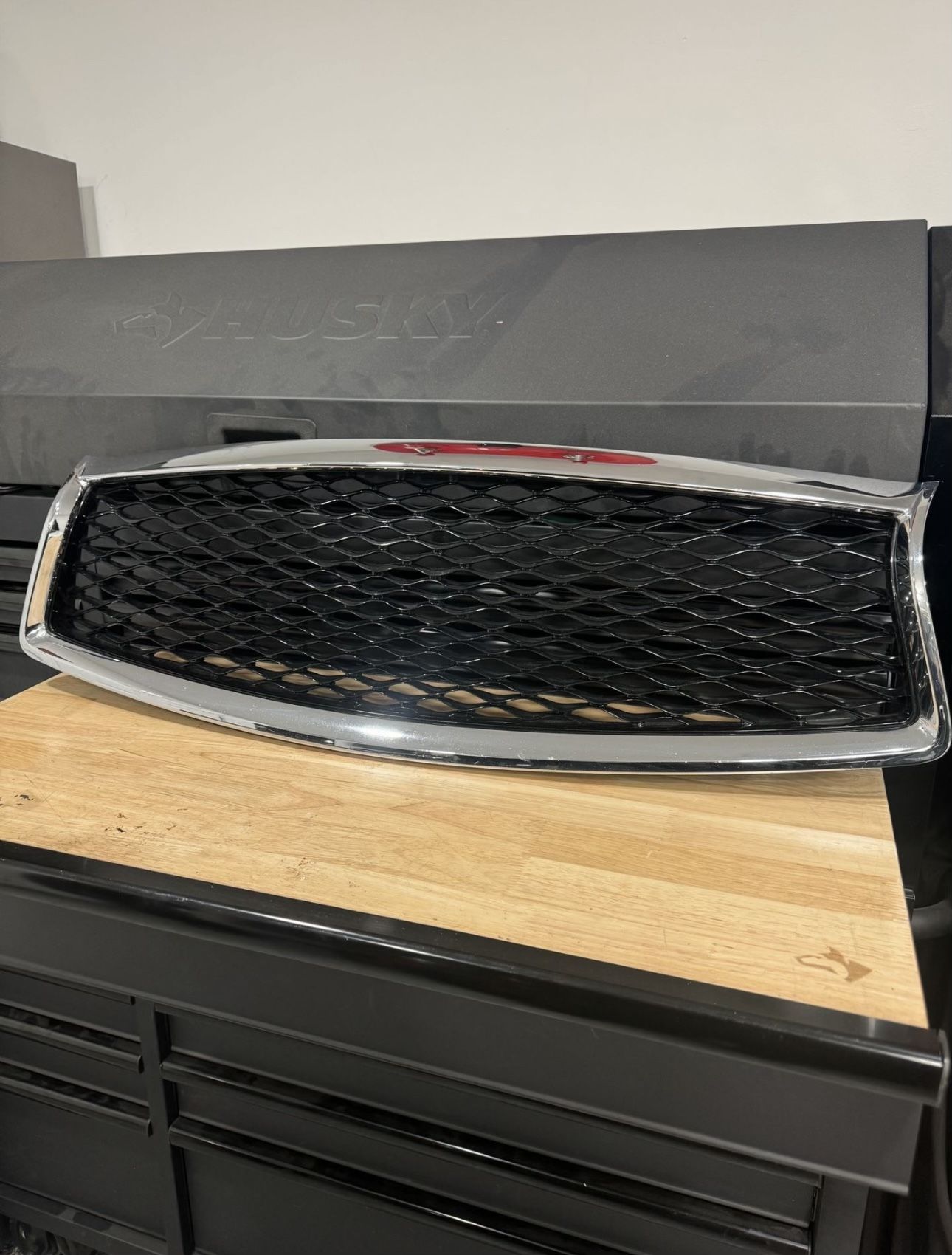 Infiniti Q50 Delete Emblem Grill 