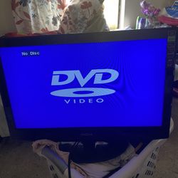 INSIGNIA 24”   TV-DVD