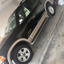 2005 Ford Explorer