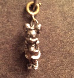 MINNIE MOUSE CHARM (pewter) 1” circa 1990 New England Collectors Society