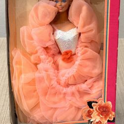 Vintage Peaches n’ Cream Barbie (1984)  