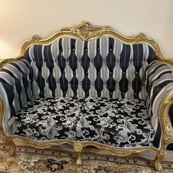 Victorian Sofas 