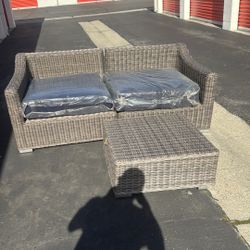 OUT DOOR PATIO SET