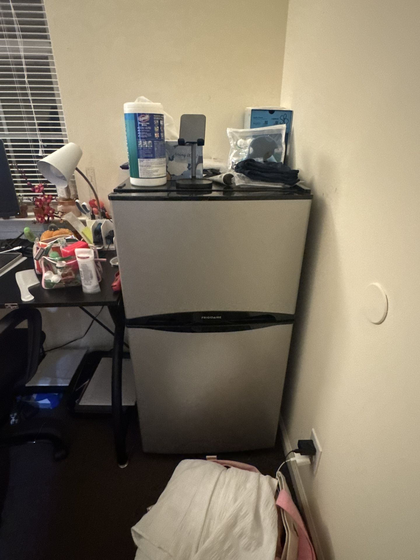Refrigerator and Freezer