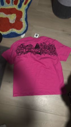 Supreme tee  medium