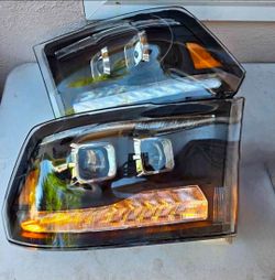 09-18 RAM Headlights Faros Calaveras Micas Luces Lamps