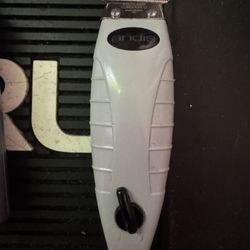 Andis T Outliner trimmer Cordless