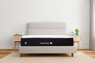 Queen Size Mattress Memory Foam Nectar