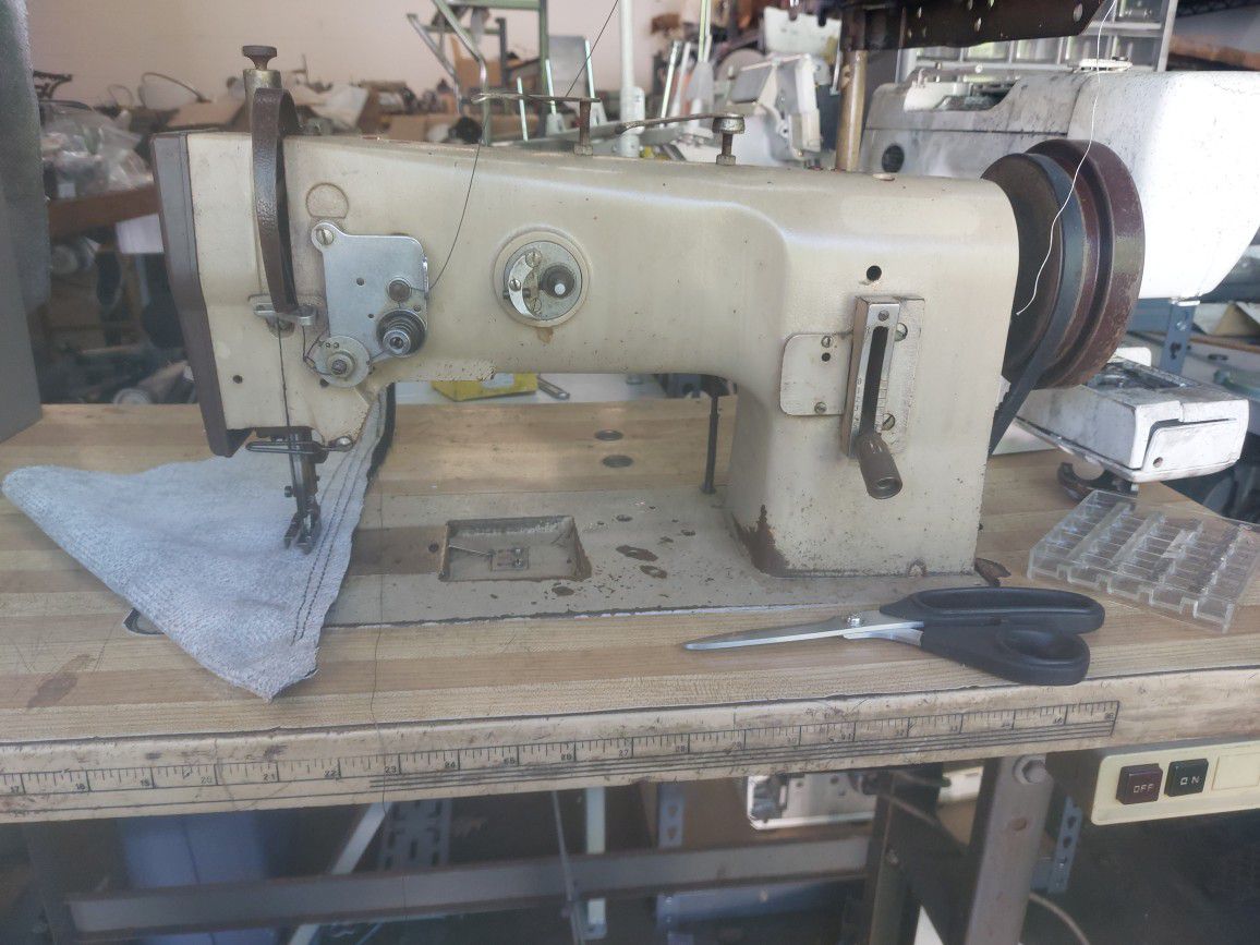 Pfaff Industrial Walking Foot Sewing Machine