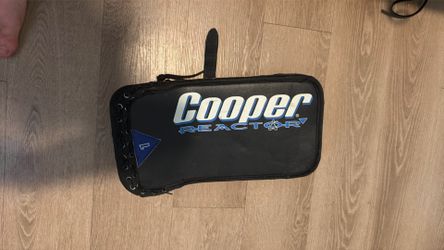 Hockey goalie blocker