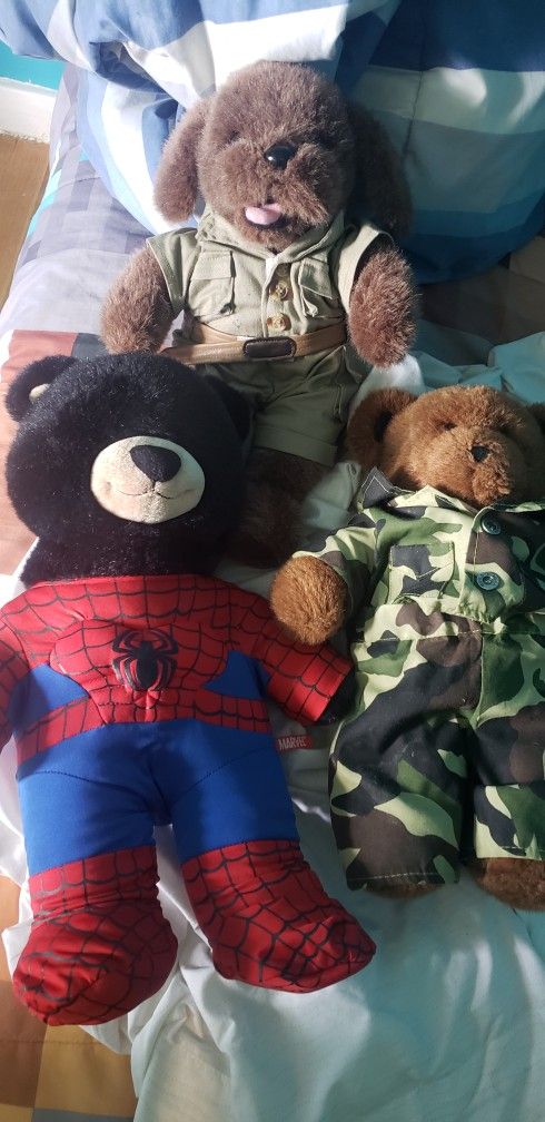 Comes With Change Clothes