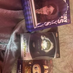 Popmart bundle Skullpanda Lazy Panda Labubu Wednesday