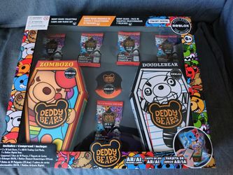 Deddy Bears  10-Inch Collectible Card & Plush Set