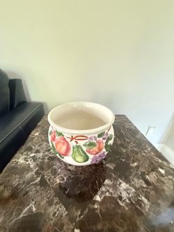 Decorative Hand-Painted Ceramic Fruit Planter / Cachepot