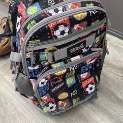 Tilami 18inch Wheeled Backpack
