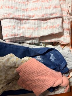 11 pieces of baby clothing