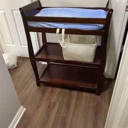 Changing table