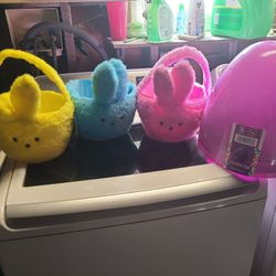 Easter Blow Ups,baskets,and Large Egg