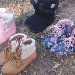 15 Pairs Shoes!! Must See!! 