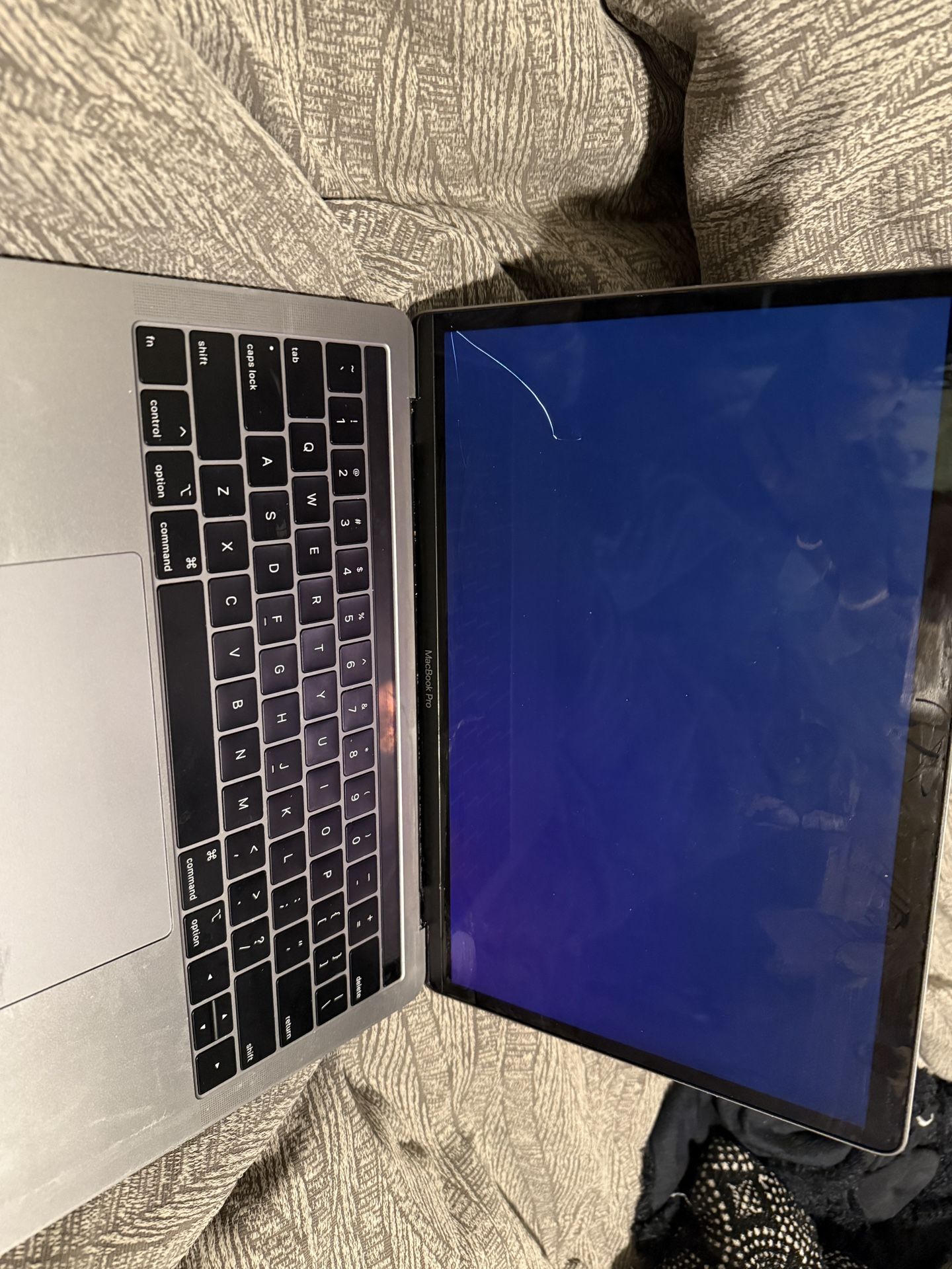 2019 MacBook Pro touchbar