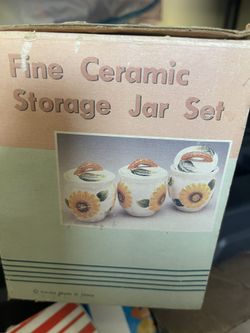 NIB Sunflower Fine Ceramic Storage Jar Set