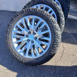 2024 OEM ORIGINAL TAKEOFFS GMC SIERRA DENALI 22 INCH TIRES BUCKSHOT ALL-TERRAIN 98 % LT 33X12.50/R22  $ 1850 