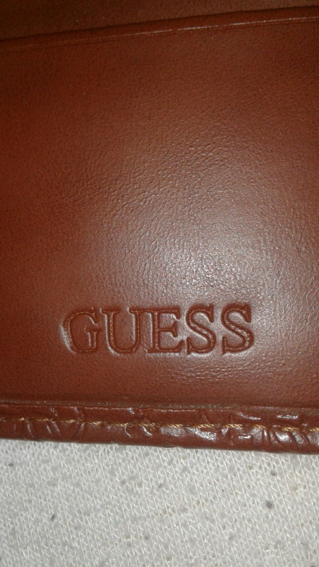 Wallet guess brand new 10/10