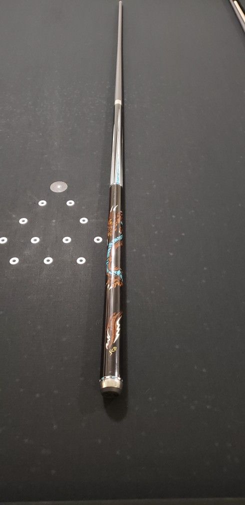 Predator Dragon Pool Cue