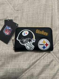 New with tags loungefly nfl Steelers wallet