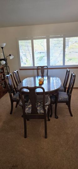 Vintage Ethan Allen Solid Cherry Wood Dining Set – Table, Leaf & 6 Chairs