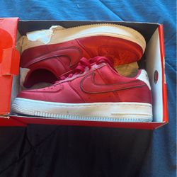 *BEST OFFER* NIKE AIR FORCE SIZE 6.5