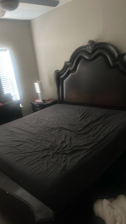 Bedroom set