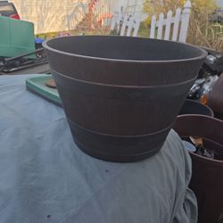 There are five planters