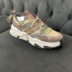 Javis Sneakers 
