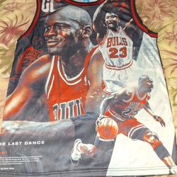 UNBRANDED FULL SUBLIMATION MICHAEL JORDAN BASKETBALL JERSEY...NEW WITH NO TAGS...SIZE MEDIUM...SMOKE FREE HOME...$20 OBO..