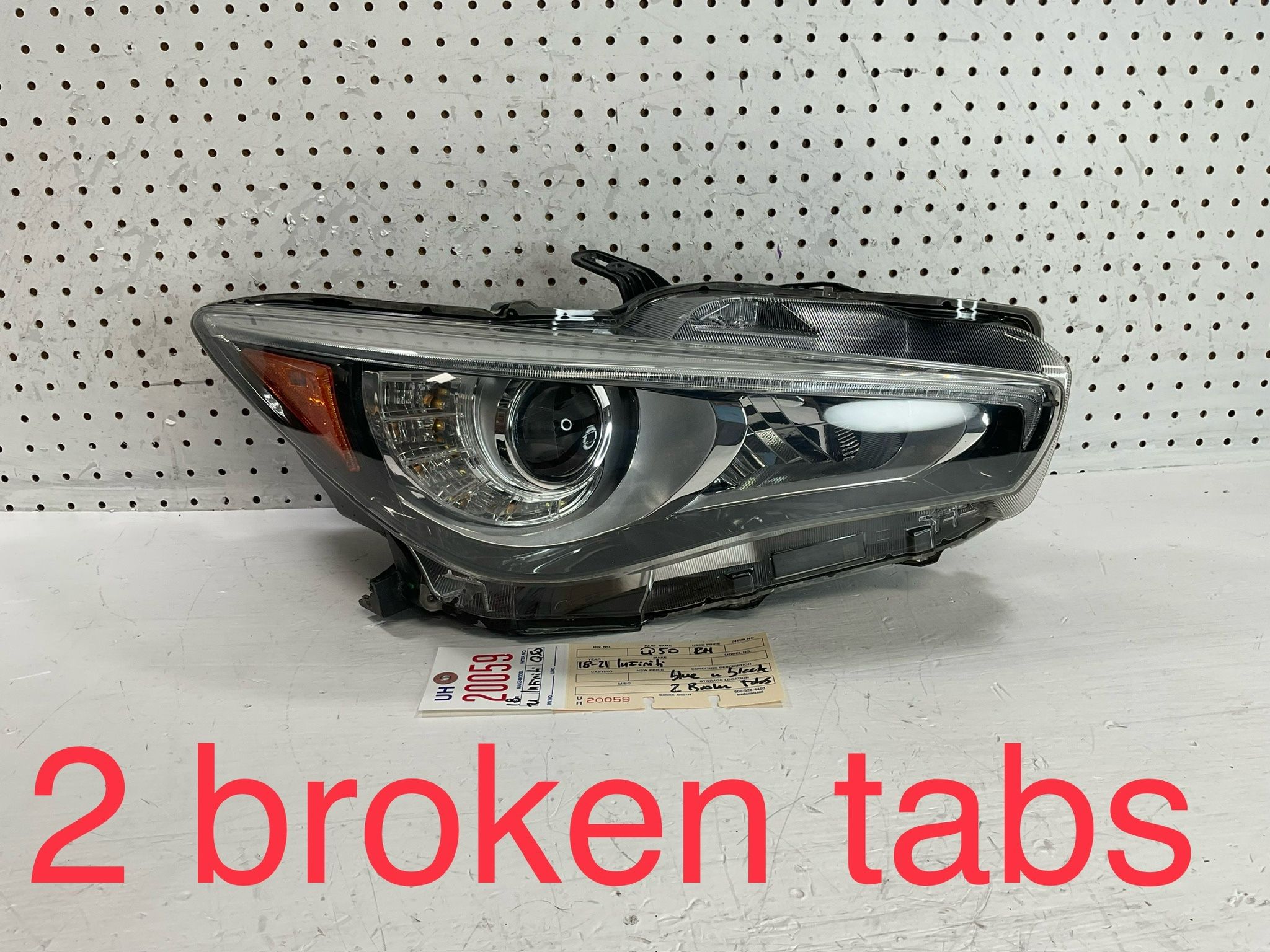 2014 2017 INFINITI Q50 RIGHT SIDE LED HEADLIGHT LAMP OEM