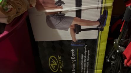 Flat bench new $40