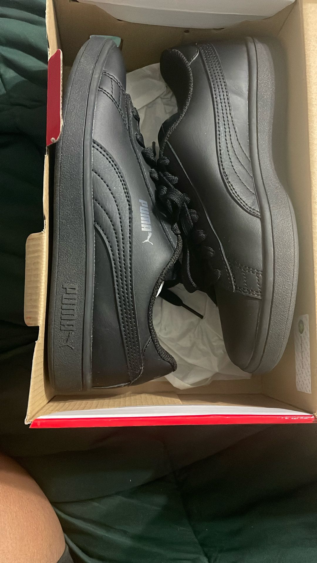Black Puma Sneakers 