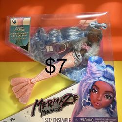 MERMAZE MERMAIDZ Fashion Doll with Designer Outfit & Accessories 