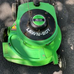 Lawnboy 21” Self Propelled Lawnmower 