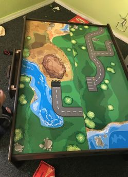 Train table W/train
