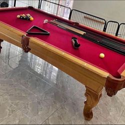 Pool Table ( Already Disassembled Ready for Pick Up ) 