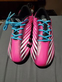 Girls Soccer Shoe
