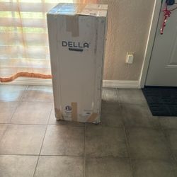 Della 8000 BTU Portable AC