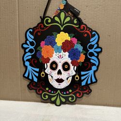 Halloween Skull Hanging Wall Plaque