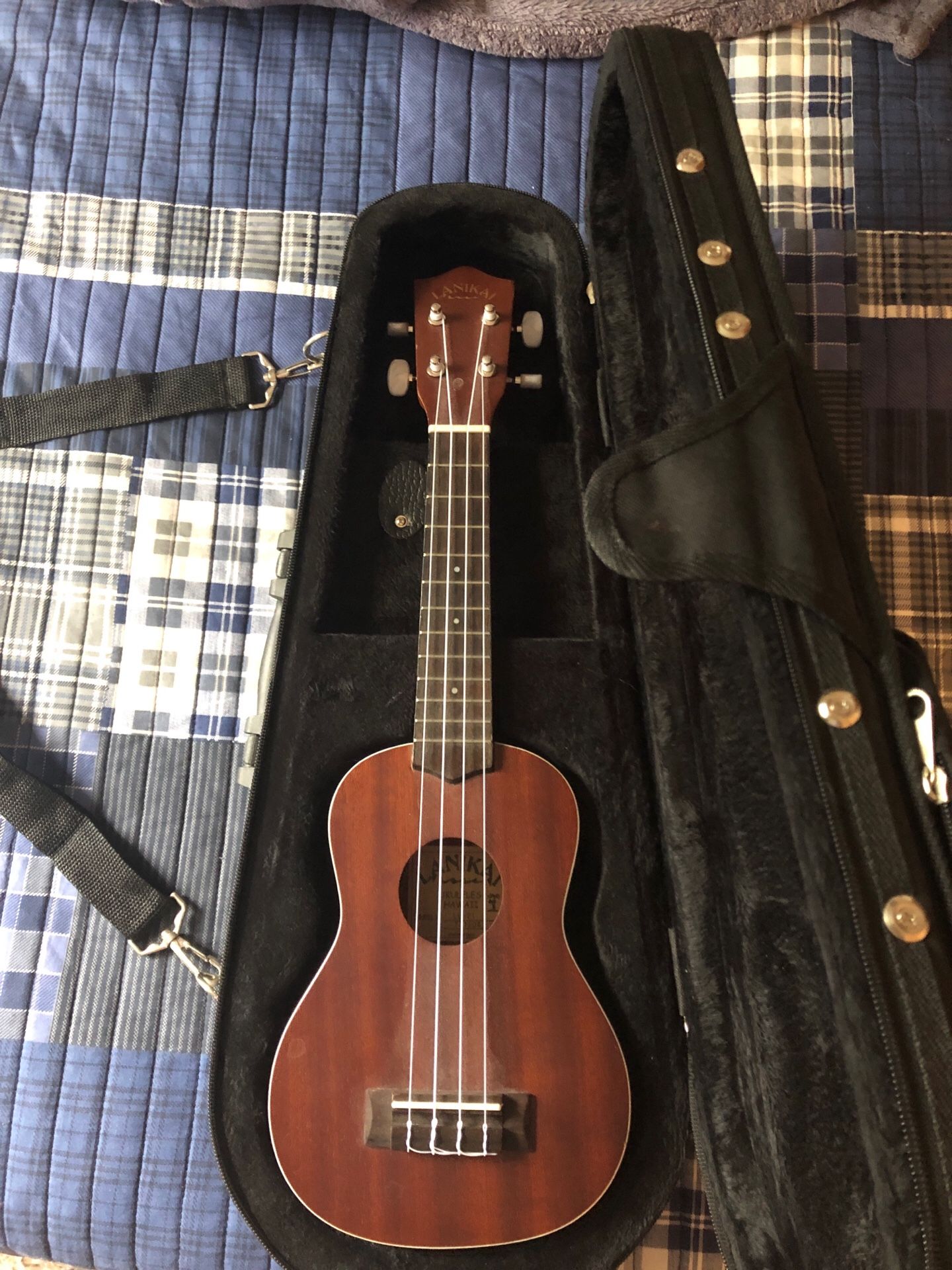 Lanikai Soprano Ukulele (with case)