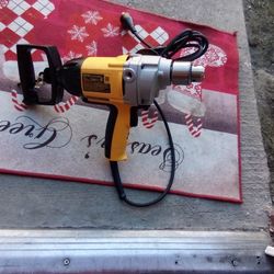 DeWalt Super Drill